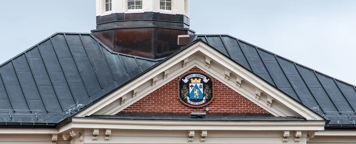 Baisse de taxes pour les entreprises et contrôle des dépenses au budget 2016