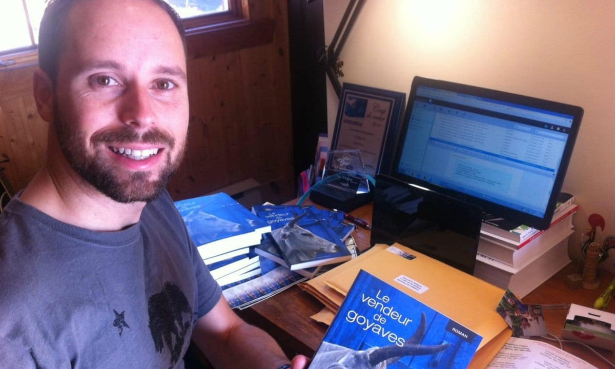 À la fin de 2013, Ugo Monticone a «sociofinancé» une édition limitée du Vendeur de goyaves, qui lui a permis de développer l'