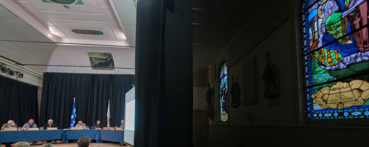 Il y aura une assemblée extraordinaire du conseil à Prévost le 1er juin, qui a été obtenue par les conseillers et dont le mai