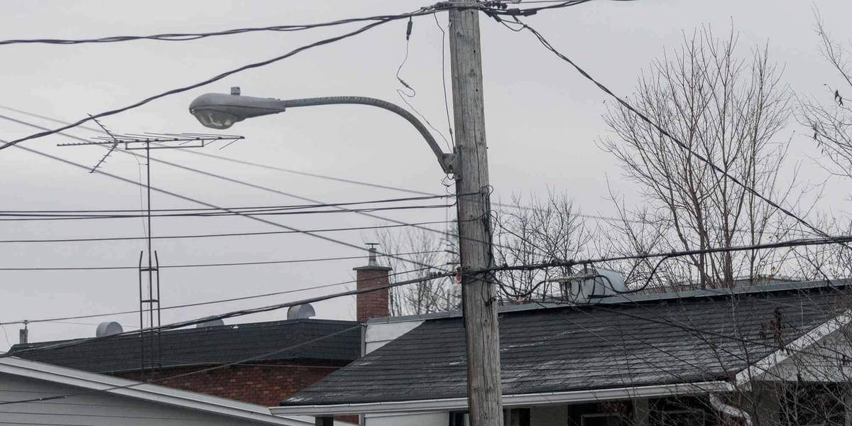 Pour plusieurs propriétaires, le gel des taxes arrivera un peu après le gel sur les toits de Saint-Jérôme.