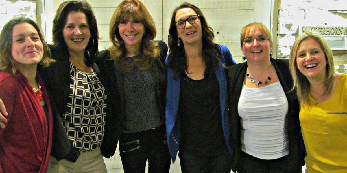 Toute l'équipe de la Résidence du Verger était bien heureuse d'accueillir Chantal Lacroix le 1er octobre: Evelyne Rousseau, r