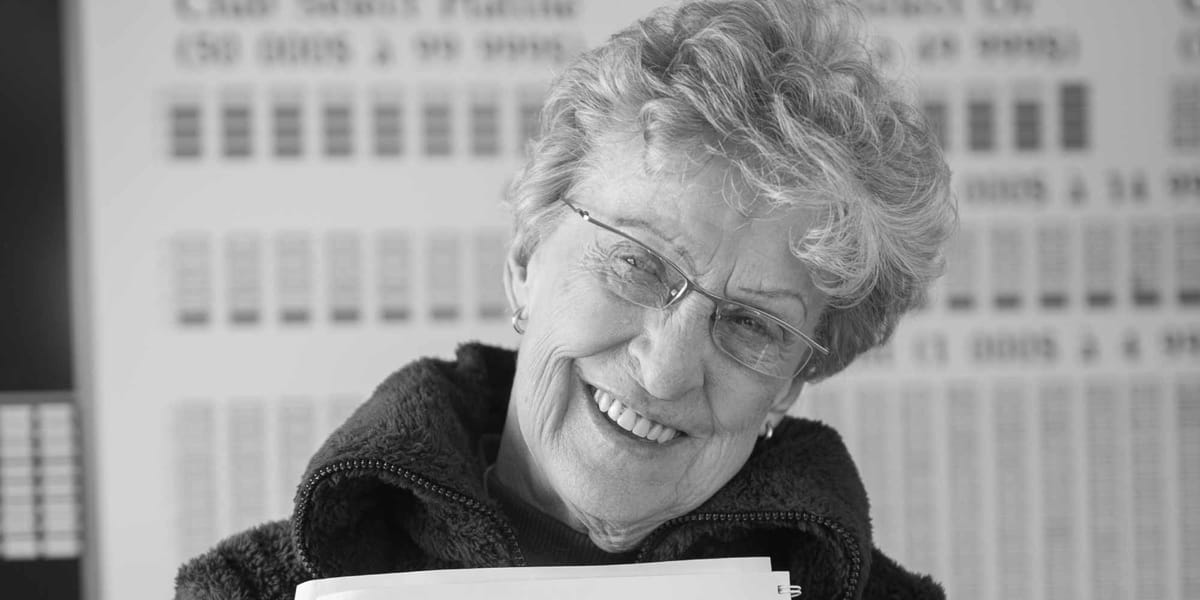 Nous tenons à rendre un hommage photographique à cette grande dame du bénévolat que fut madame Jacqueline McDonald.