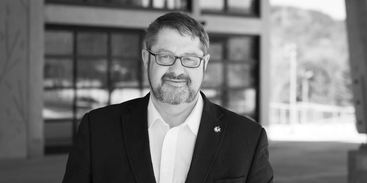 Pierre Morabito est candidat à la mairie de Sainte-Adèle, à l'élection du 1er mai 2016.