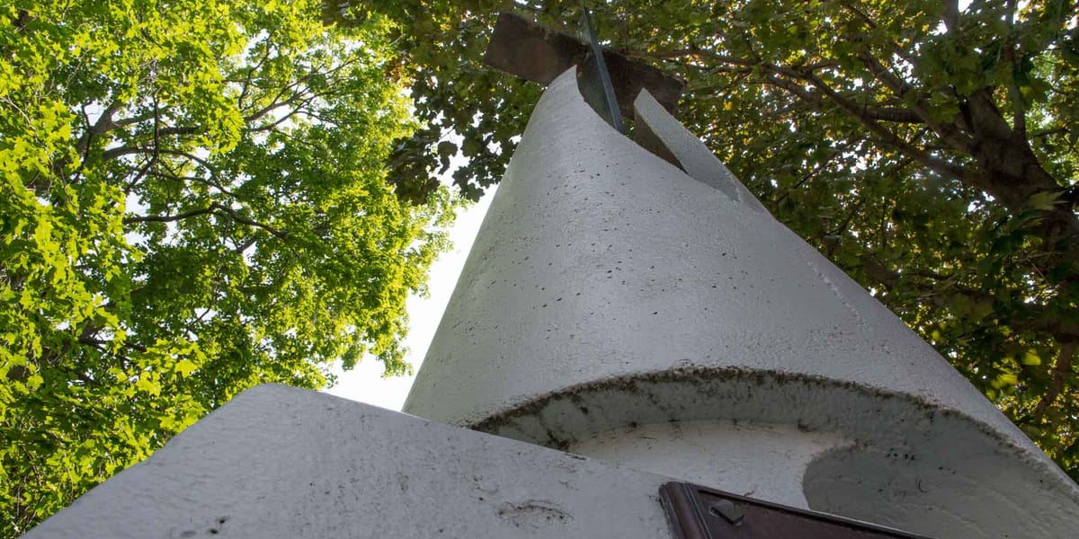 Le cénotaphe du parc Labelle sera déplacé et remplacé.