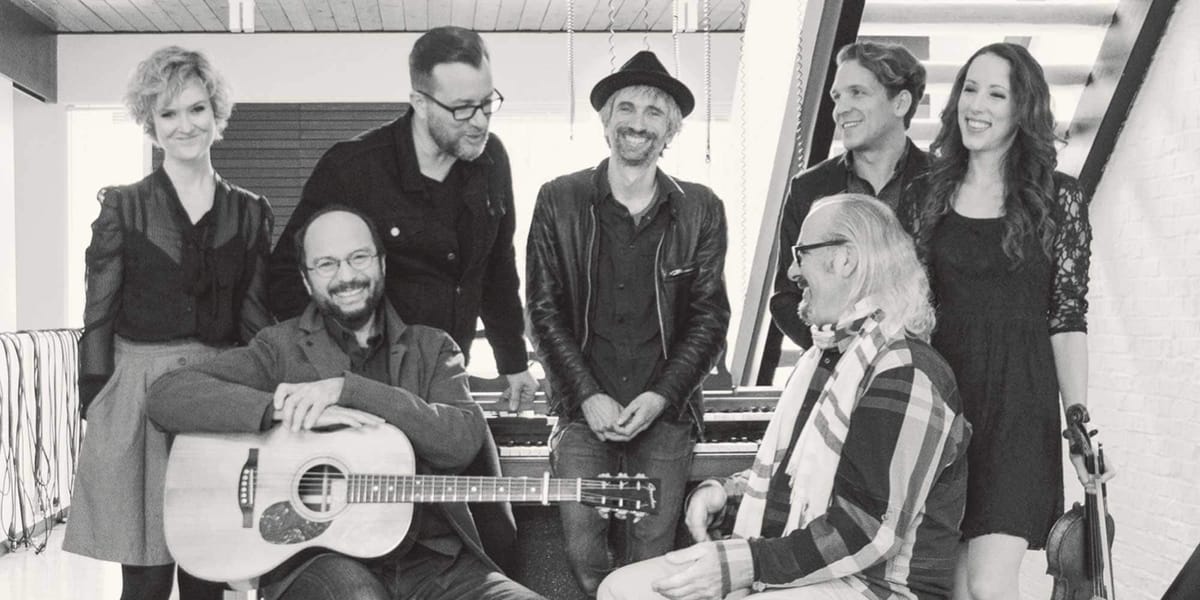 C'est le 27 mai que le Patriote recevra les sept créateurs de Sept jours en mai, à Sainte-Agathe.