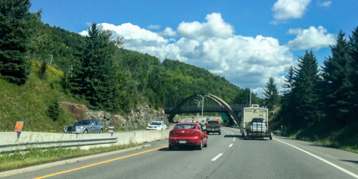 Les travaux sur le pont Pauline-Vanier, qui traverse l'autoroute 15 à Sainte-Adèle, seront terminés d'ici le mois de janvier