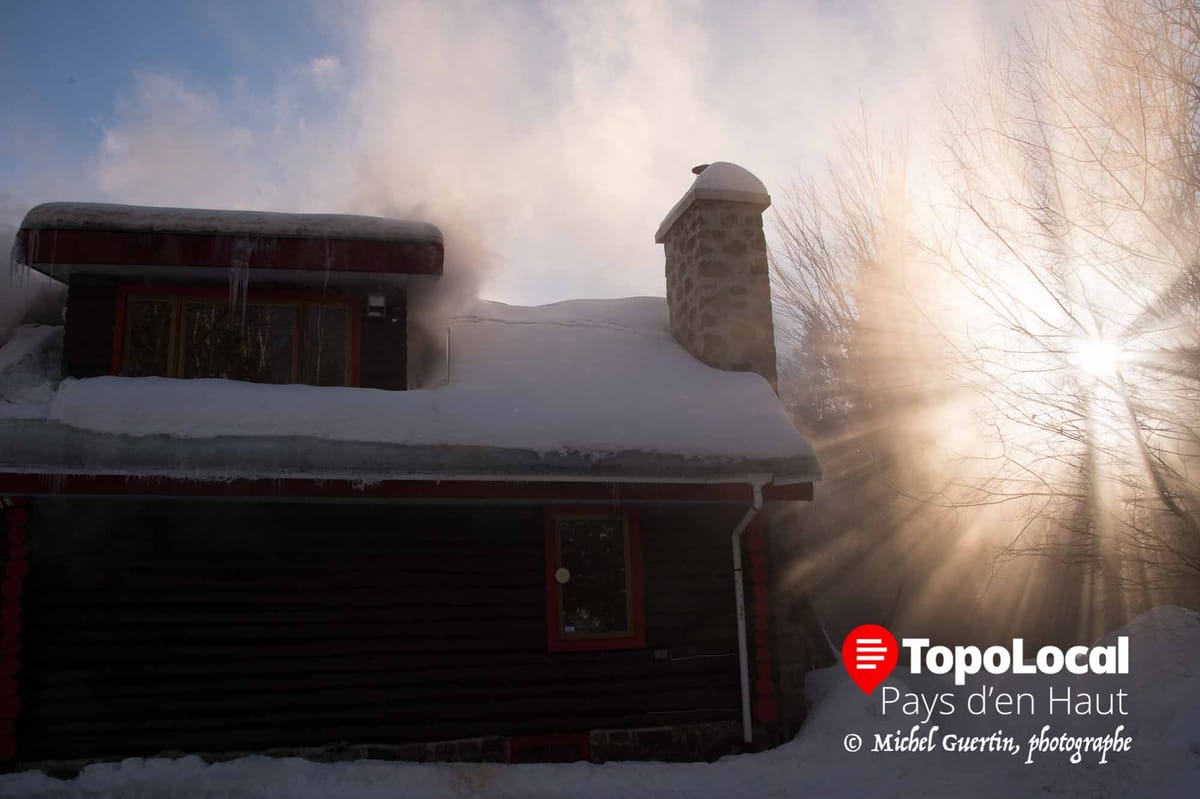 Feu dans une maison à Sainte-Adèle