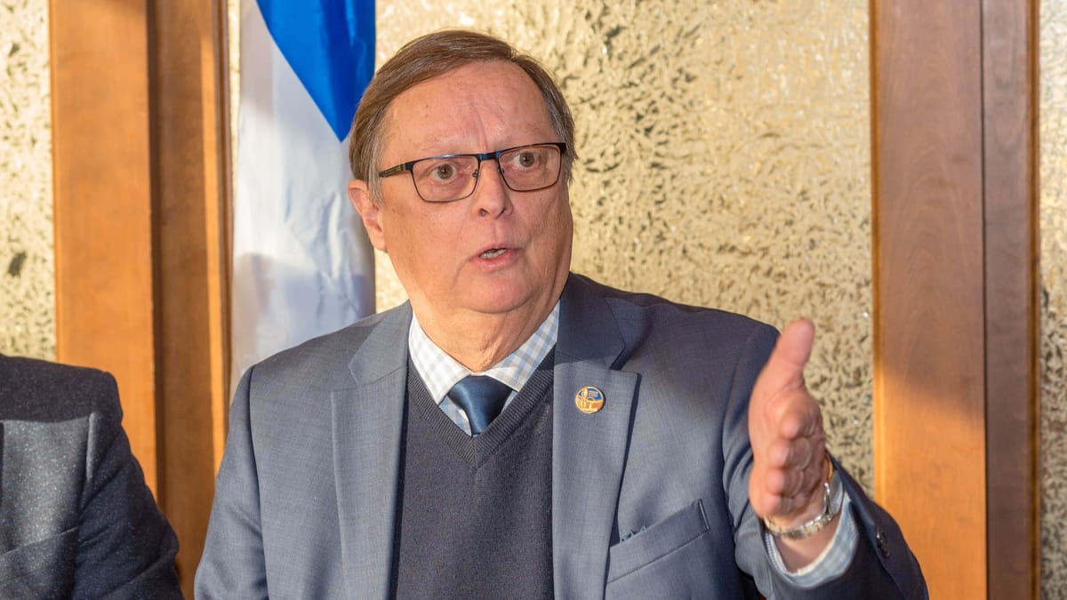 Claude Cousineau confirme qu'il ne sera pas de l'élection dans Bertrand en 2018