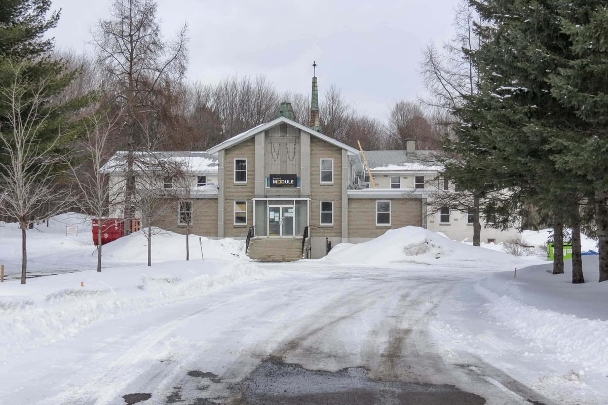 Nouvelle vocation éducative pour l'ancien monastère des Recluses