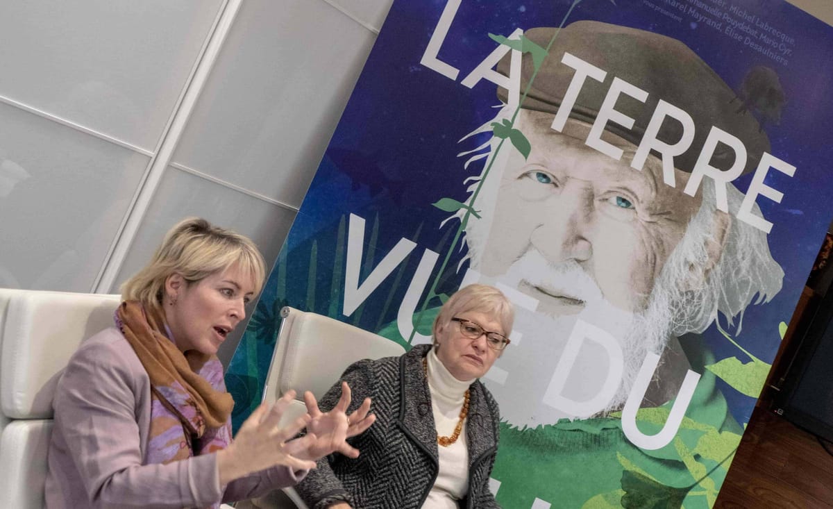 Marie-Dominique Michaud et Iolande Cadrin-Rossignol, productrice et réalisatrice de La Terre vue du coeur, au Cinéma Carrefou