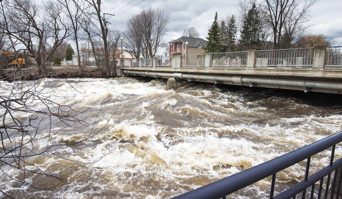L'eau et la rivière du Nord sous haute surveillance à Saint-Jérôme