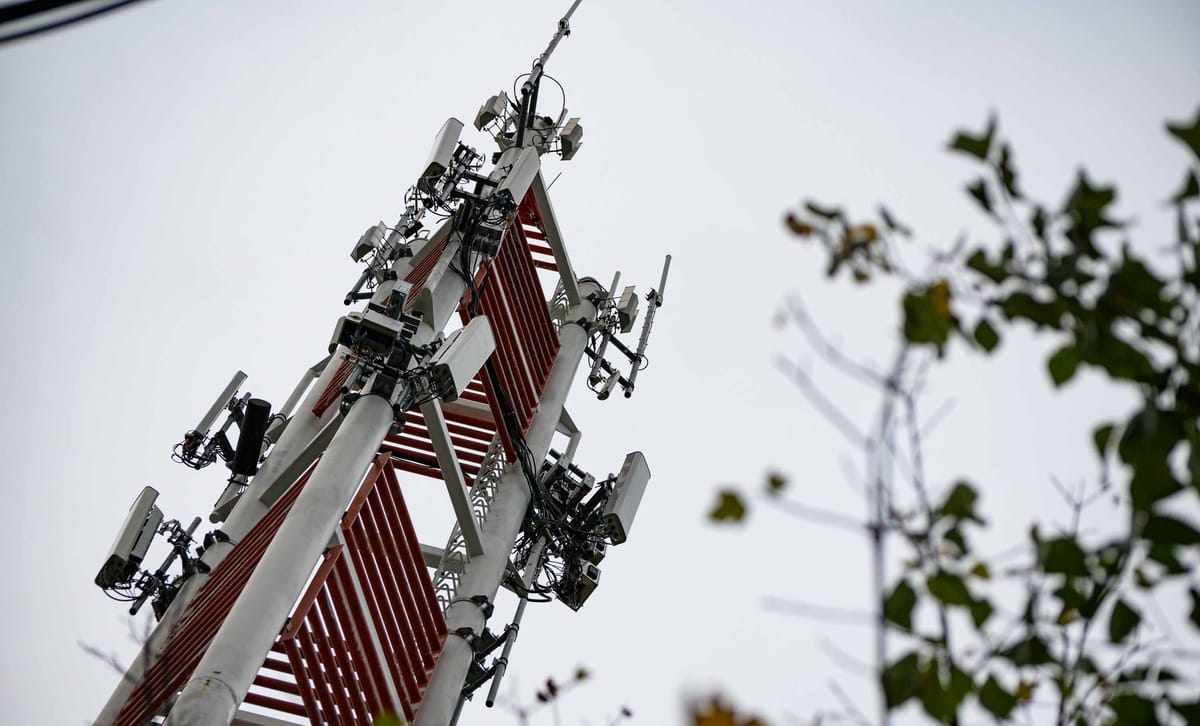 Non, on ne vient pas de prouver que le téléphone cellulaire cause le cancer