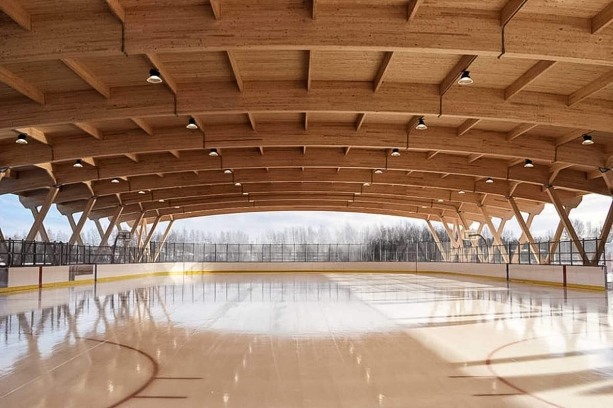 Une glace artificielle couverte au parc Melançon dès l'hiver 2024