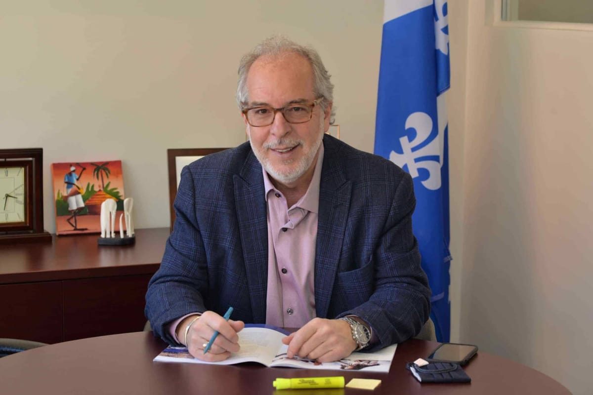 Ottawa doit interdire les néonicotinoïdes, d'après Rhéal Fortin