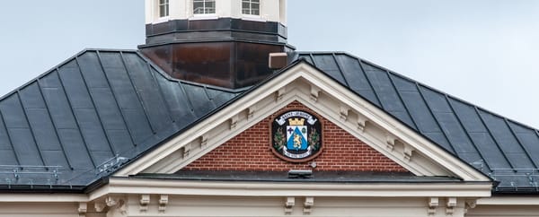 Baisse de taxes pour les entreprises et contrôle des dépenses au budget 2016