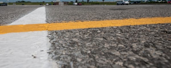 Il vole son sac du Wal-Mart et se sauve