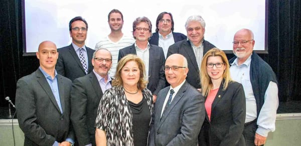 Le nouveau c.a. de Centraide: Éric Mercier, Serge Paquette, Suzanne Piché, Réjean Kingsbury, Marie-Claude Desjardins, ainsi q