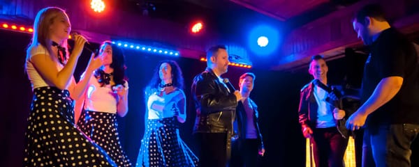 Le monde fou du rock'n'roll est à La Caravelle les vendredis soirs, au moins jusqu'au 26 juin.