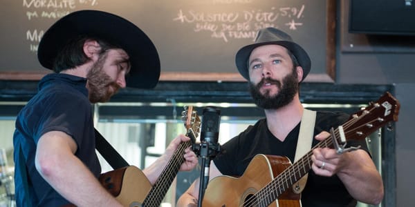 C'est Tire Le Coyote qui sera la tête d'affiche du premier spectacle de Saint-Jérôme Folk, le 7 août 2015, à l'amphithéâtre R