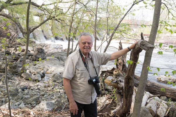 Pierre Maillé a trouvé une bouteille au bord de la rivière du Nord à Saint-Jérôme. Elle était partie de Val-David trois ans p