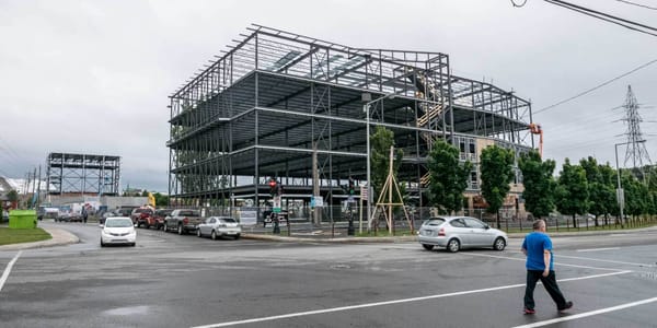 le coin des rues Godmer et Latour, à Saint-Jérôme, le 29 juin 2016.
