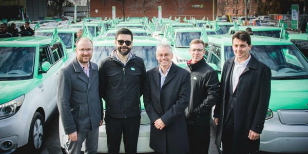 Lors du lancement de Téo Taxi, le matin du 18 novembre à Montréal: Frederick Prigge, Pascal Blouin, François Adam, Benoit Dag