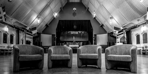 Des promesses, des chefs, des ministres et une sorte de débat