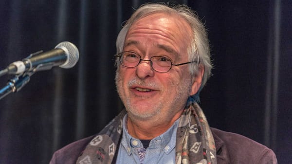 L’écrivain Louis-Philippe Hébert de Saint-Sauveur, nommé créateur de l'année dans les Laurentides, le 10 novembre 2016.