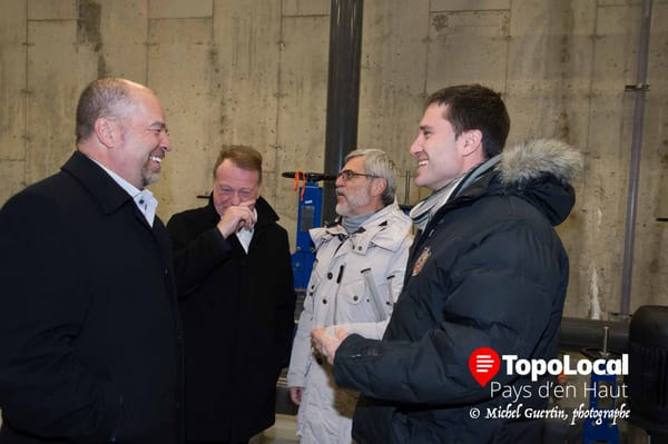 Martin Lavallée, copropriétaire de l’Hôtel Spa Mont Gabriel, le maire de Sainte-Adèle Robert Milot, Marcel Laurence du Groupe