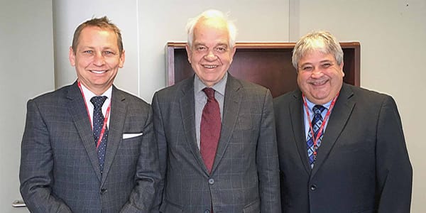 Les Guy de Sainte-Adèle sont allés à Ottawa pour la Chine