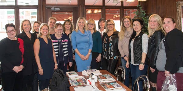 À la Chambre de commerce de Sainte-Agathe, l'implication féminine est importante. En témoigne cette photo prise lors d'une co