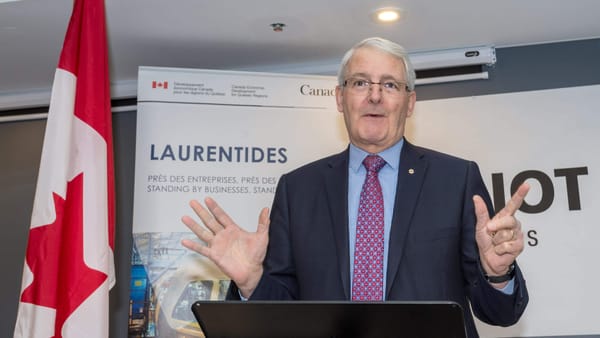 Marc Garneau annonce de l'aide financière pour 150 nouveaux emplois à Saint-Jérôme et Mirabel