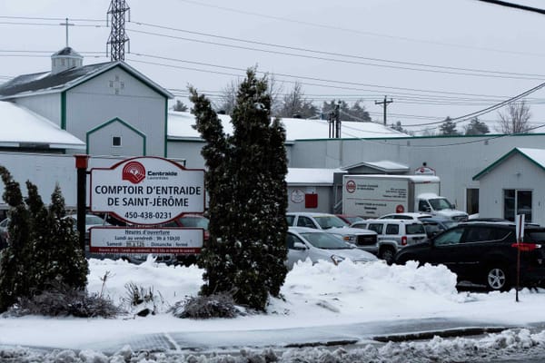 Le comptoir d'entraide ouvert le samedi et frais «pimpé»