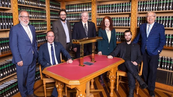 Les anciens députés du Bloc annoncent qu'ils se tiendront debout pour le Québec