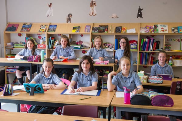 Du préscolaire au secondaire, ça commence ici... à l'Académie Lafontaine