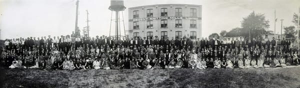 Marie-Paule Hamel: Elle travaillait à la Regent Knitting... à 15 ans