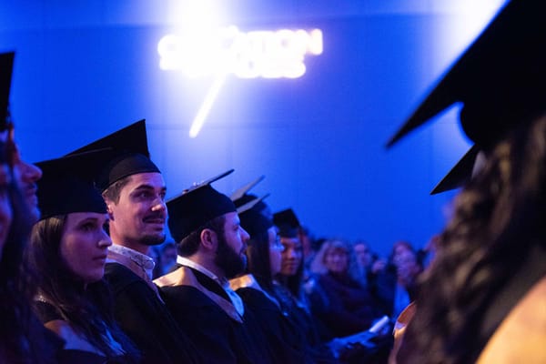 731 nouveaux diplômés, une première au doctorat et des mentions d'excellence pour les étudiants du campus de Saint-Jérôme de l'UQO