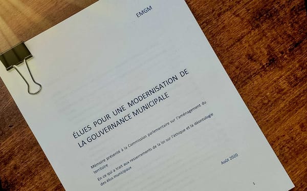 La conseillère municipale Nathalie Lasalle s'allie à plusieurs élu(e)s municipaux pour plus de transparence et de respect pour les femmes