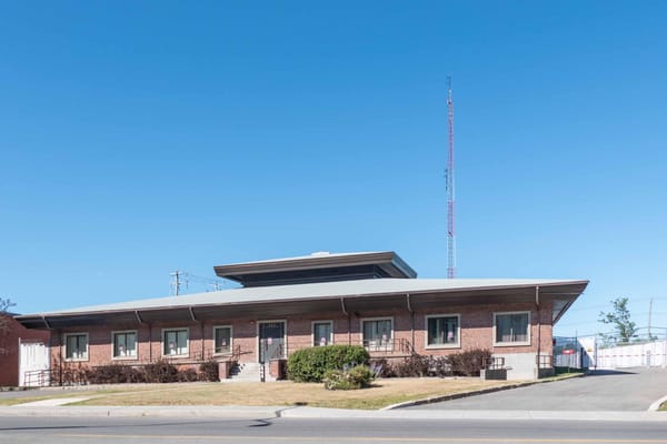 La Ville de Saint-Jérôme annonce qu'elle souhaite acheter l'ancien poste de la GRC pour y installer une partie du service de police