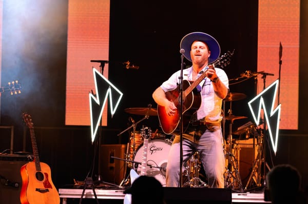 Bleu Jeans Bleu à Saint-Jérôme, par un beau soir de septembre