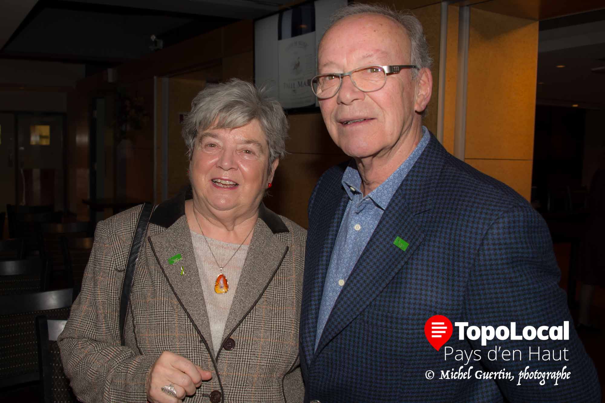 La présidente de la Commission Scolaire des Laurentides Gisèle Godreau et Robert M. Dupont, commissaire de Piedmont, Saint-sauveur et Sainte-Anne-des-Lacs, ont beaucoup apprécié cette initiative de partenariat entre l'École Hôtelière et le Domaine Paul Mas.