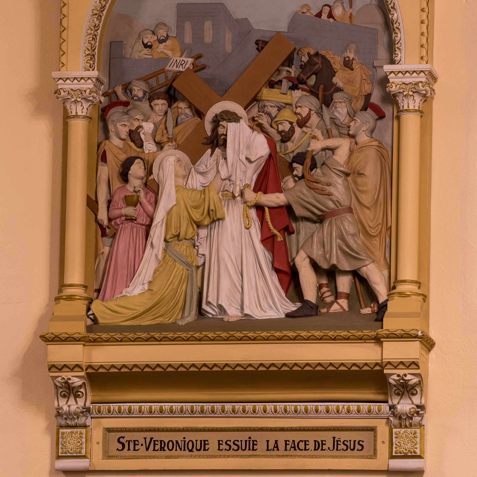 06 chemin de croix cathedrale saint jerome