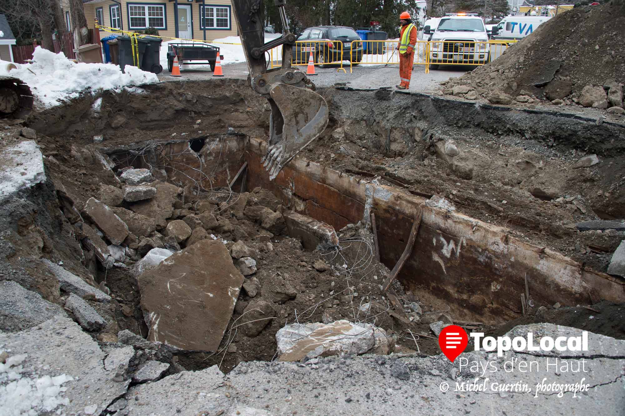 20160324-sainte-adele-trou-travaux-publics-reservoirs-sceptiques