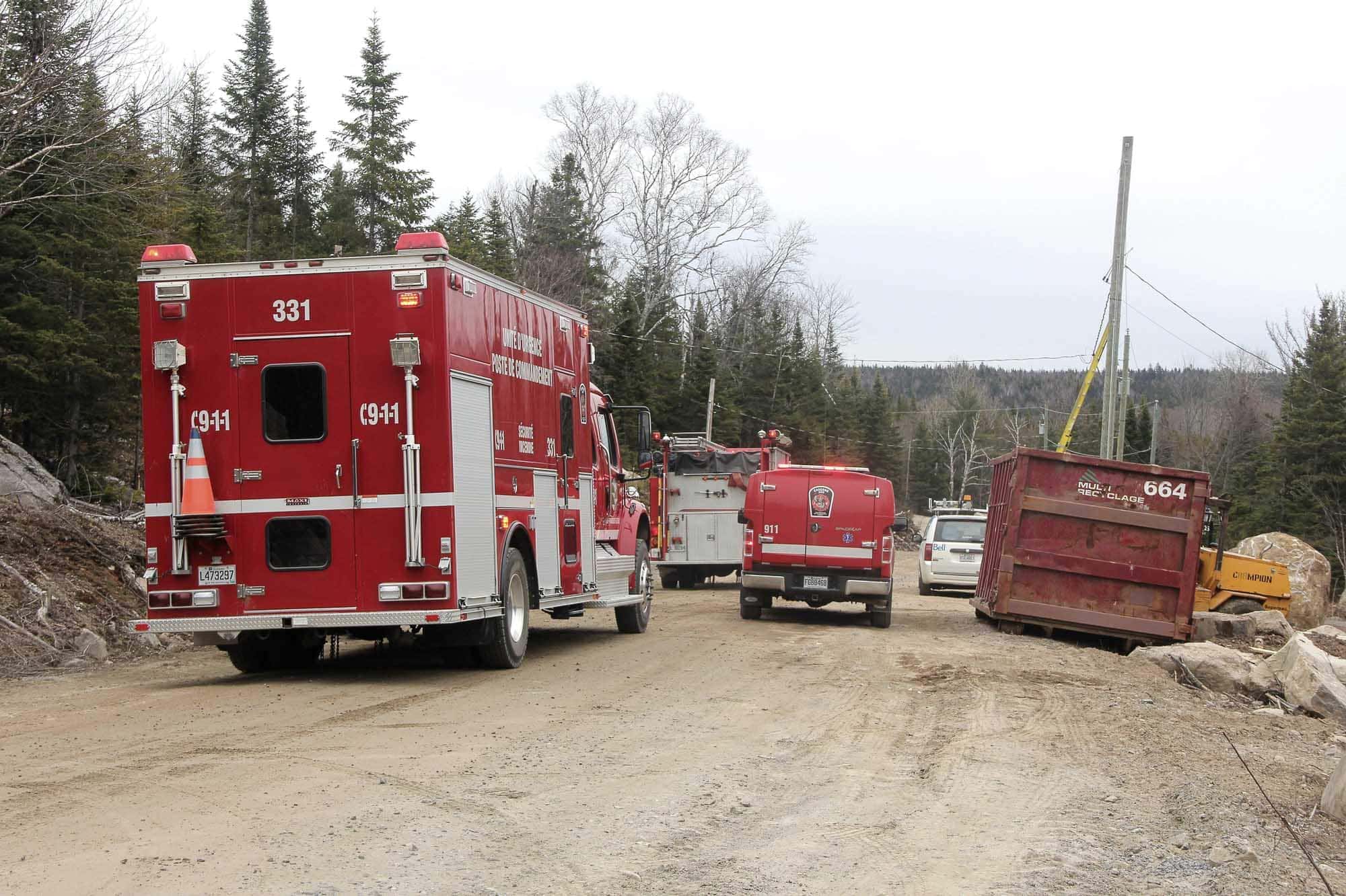 20160501-poteau-gemeaux-ste-marguerite-pompiers-4