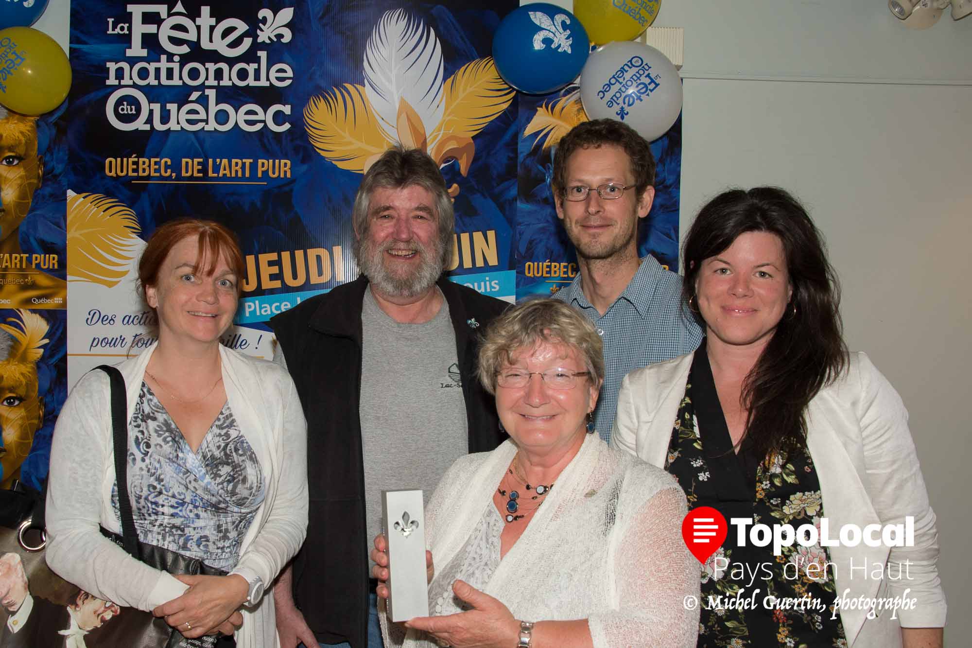 Manon Paquin, conseillère municipale, Val-David Richard Gagnon, président SNQ Hautes-Rivières Nicole Davidson, mairesse de Val-David Guillaume Beauregard, responsable des activités sportives et récréatives, Val-David Daphnée Cyr, responsable des activités culturelles, Val-David