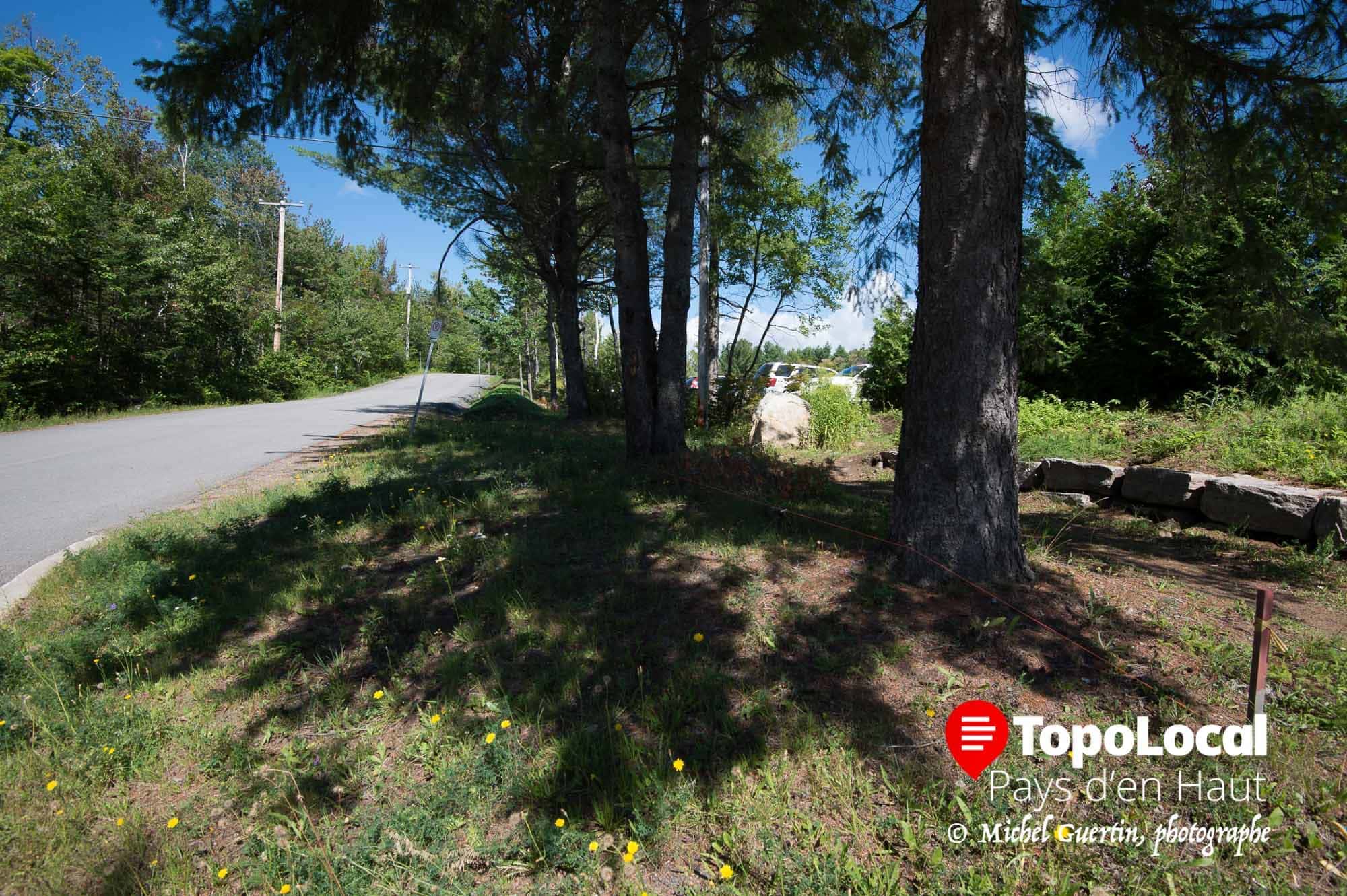 20160815-esterel-stationnement-rue-anjou-3