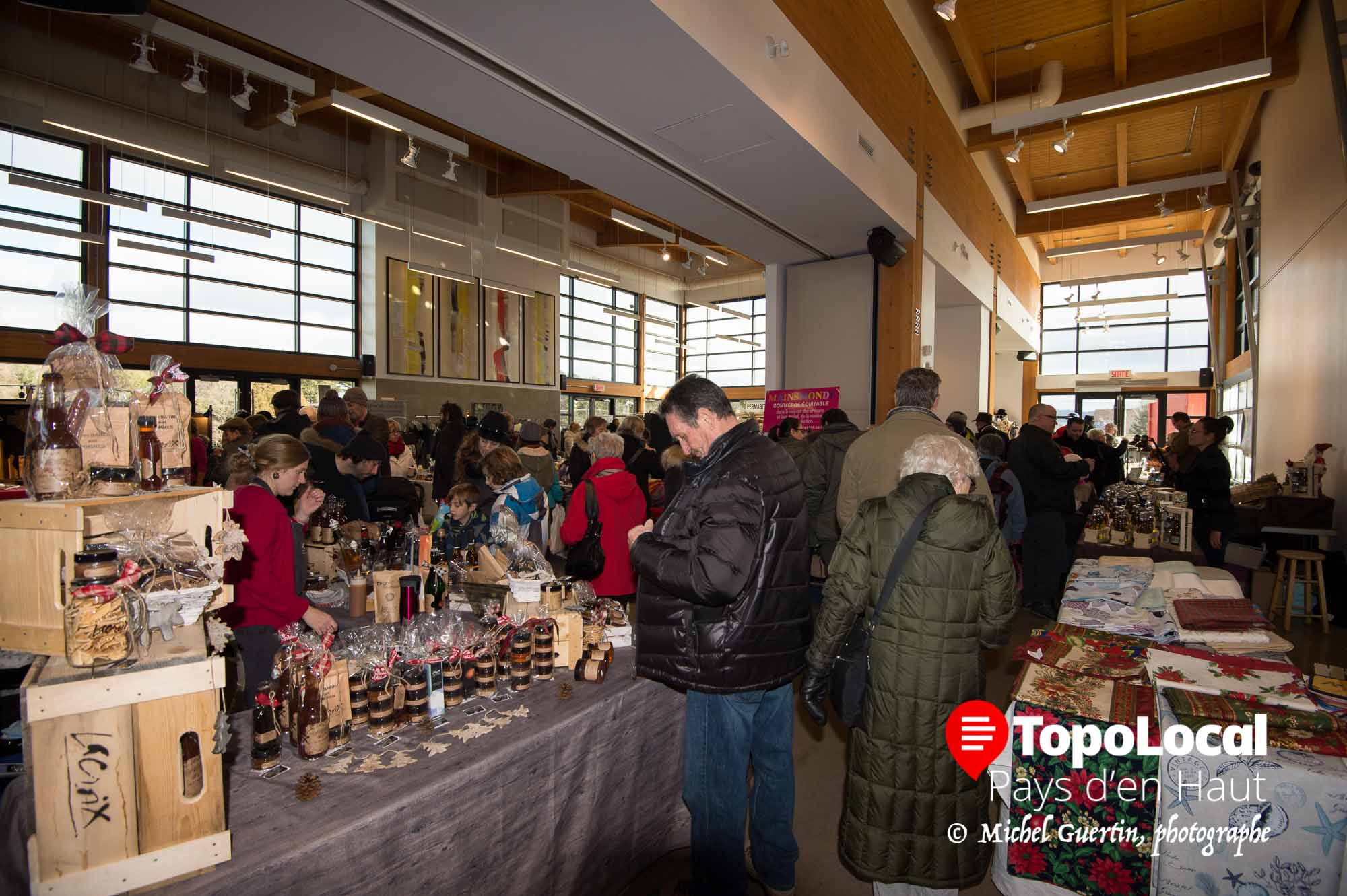 20161203-sainte-adele-marche-noel-place-citoyens-2