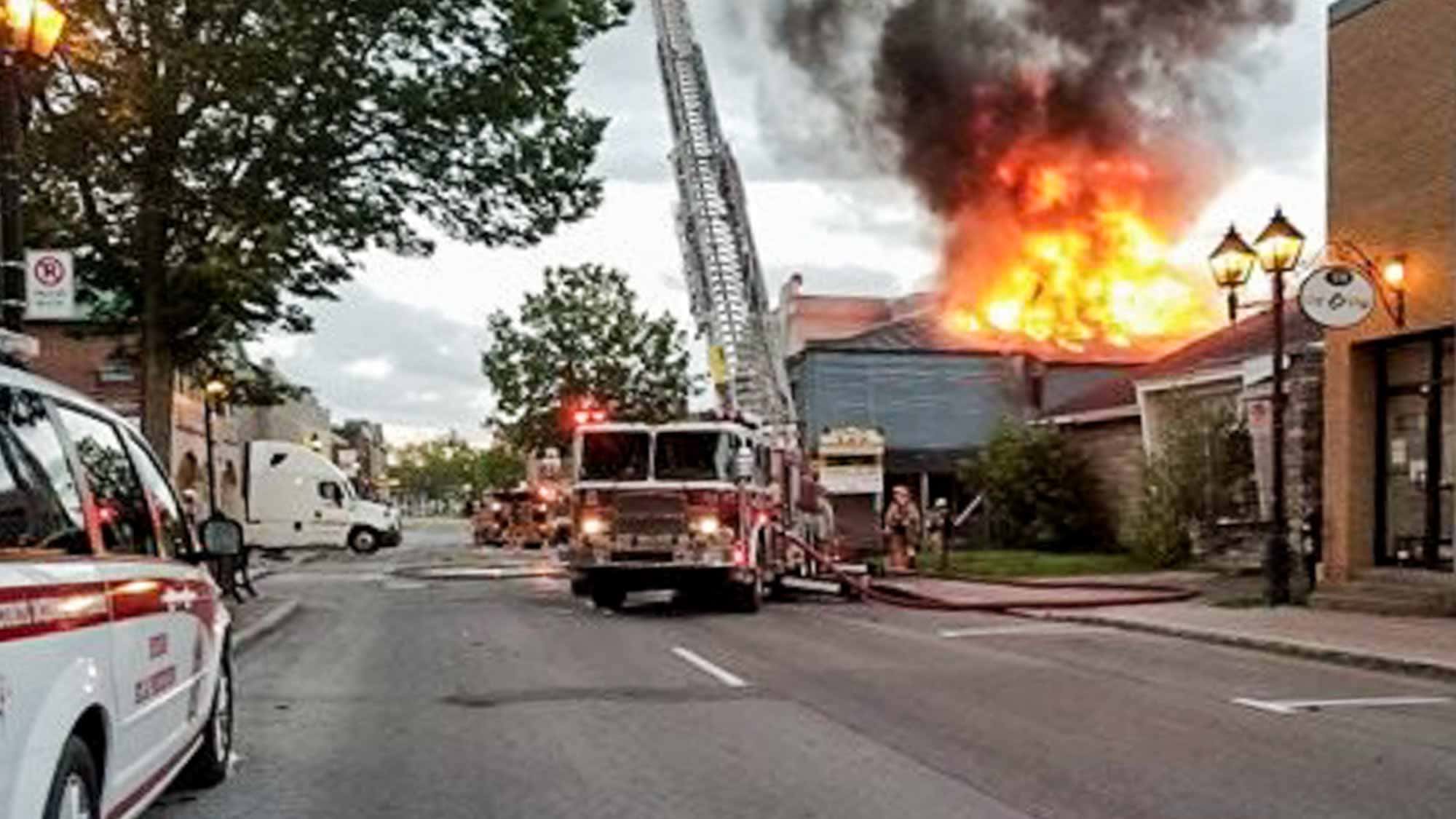 L'édifice qui abritait le restaurant a brûlé en juin 2017.