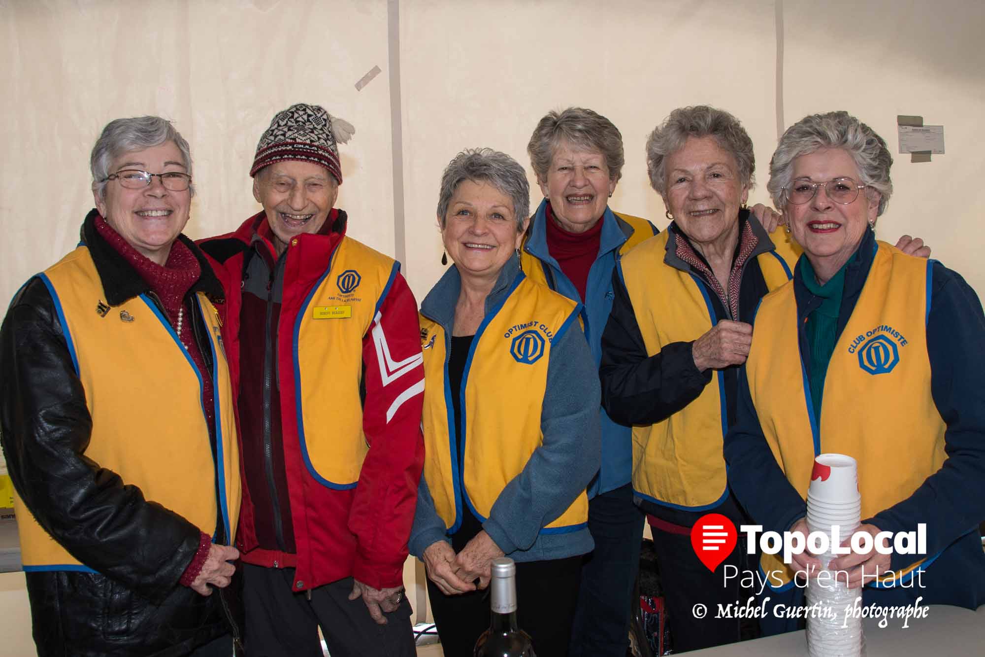 Le Club Optimiste de Saint-sauveur était présent sur place afin d'aider aux gens. Il s'agit de Francine Laliberté, Robert Beaudry, Nicole Larrivée, Andrée Bruyère, Jeannine Hamelin et Lise Lareau.